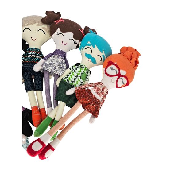 Large lot of 7 Handmade Cloth Dolls Boys and Girls Appx 18" Tall Plush Felt - Picture 4 of 5